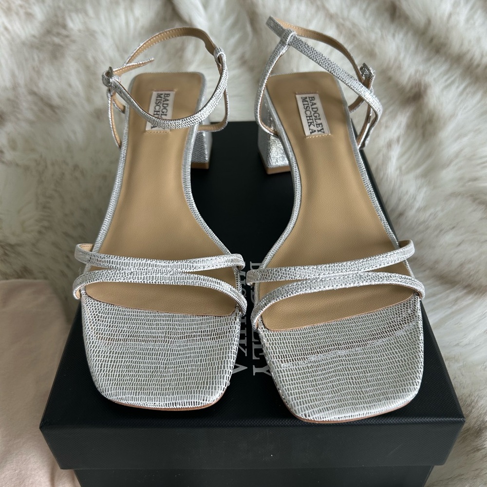 BADGLEY MISCHKA Carlotta Silliz Block Heel